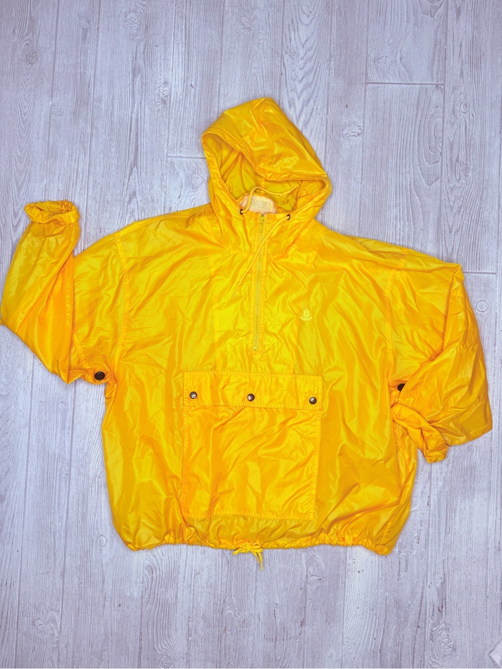 Vintage izod raincoat windbreaker yellow long sleeve jacket pull over large